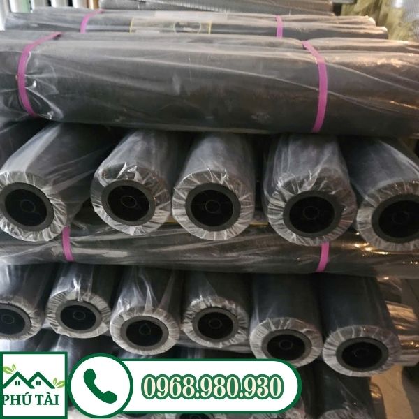 Cuộn nilon đen trải sàn 2mx400m 14mic