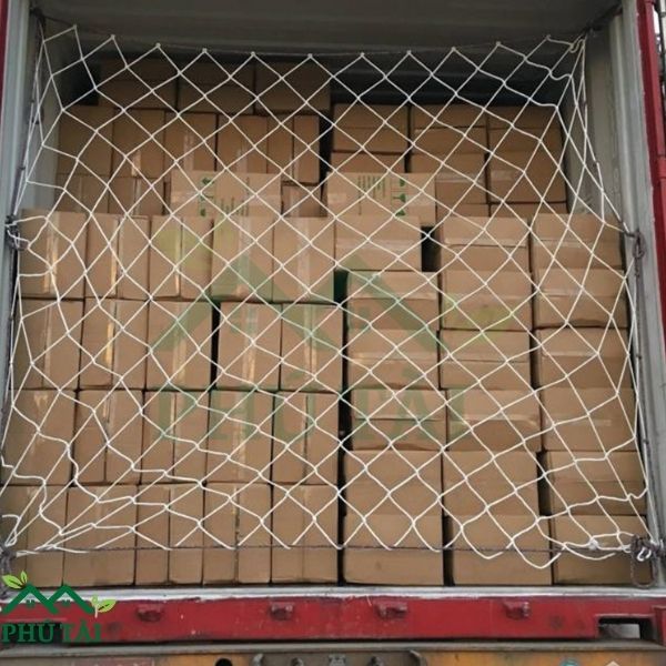 Ứng Dụng Lưới Chắn Container Trong Vận Chuyển Và Bảo Vệ Hàng Hóa