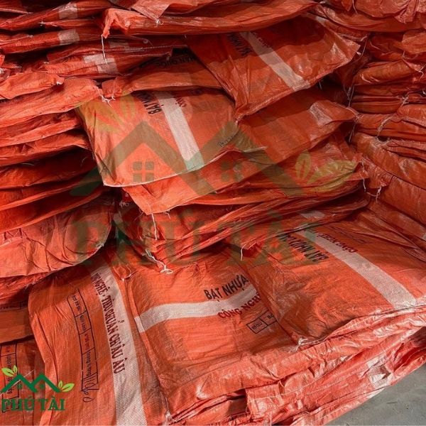 Kho hàng bạt kẻ sọc tại Phú Tài