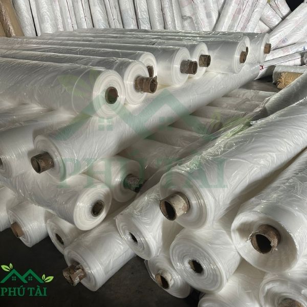 Nilon trắng vừa lót đổ bê tông vừa bảo dưỡng bê tông