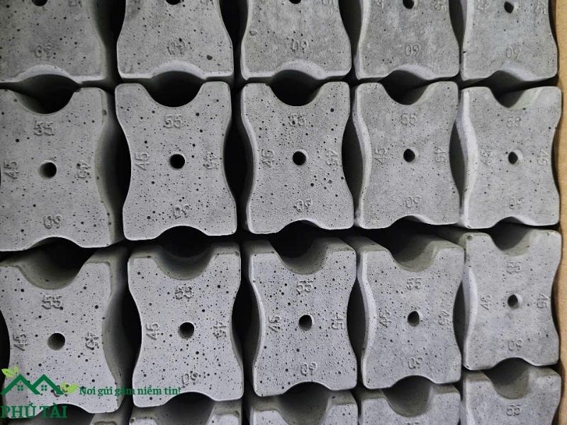 Cục kê bê tông 45 55 60