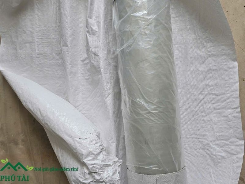 Cuộn nilon màng PE lót sàn đổ bê tông