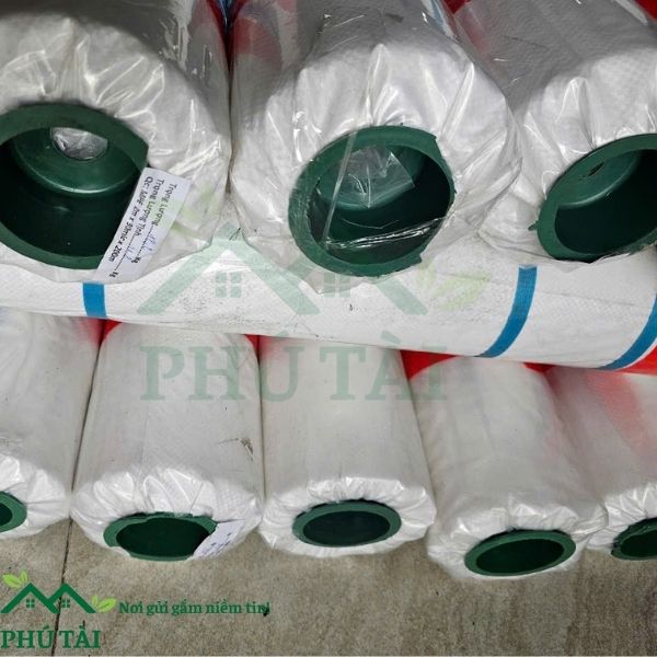 Màng Pe đổ bê tông màu trắng trong 2mx200m 30mic
