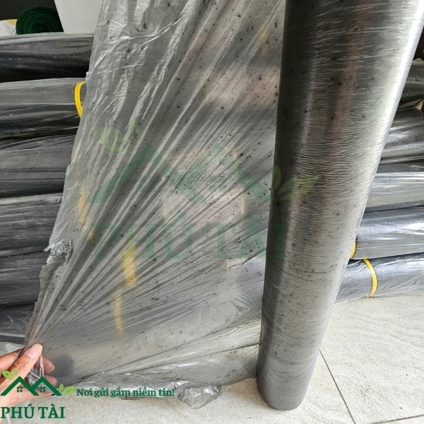 Màng nilon đen 1mx400m 14 mic đổ bê tông
