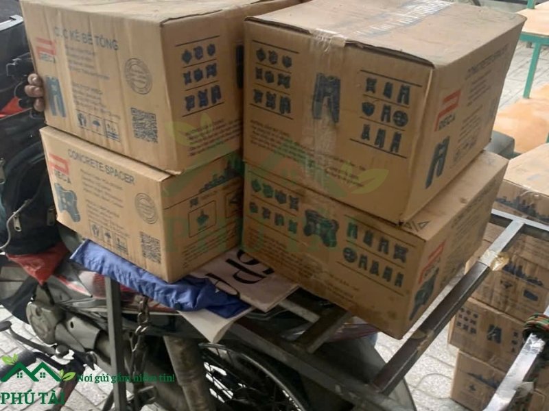 Phú Tài áp dụng giao hàng qua app vận chuyển, nhận hàng xong thanh toán
