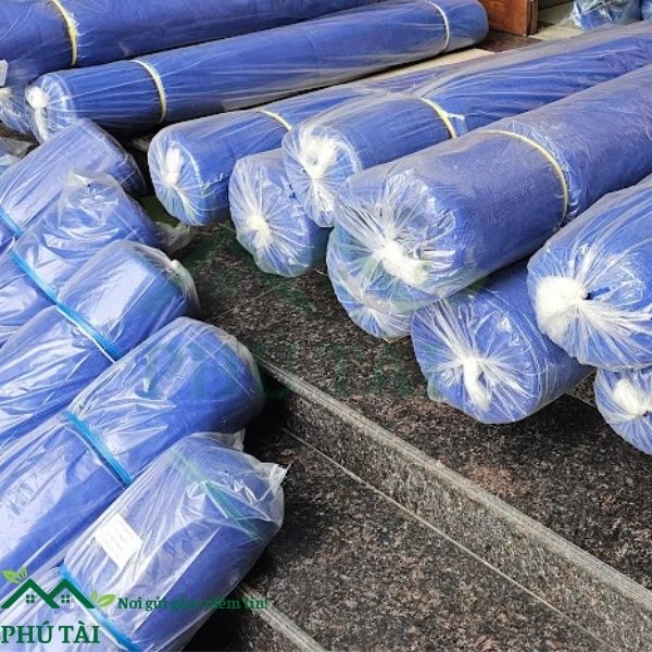 Tùy thuộc vào đặc điểm công trình để lựa chọn lưới bao che phù hợp