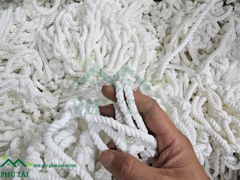 Gia công lưới dù trắng chống rơi, lưới dù cứu sinh tại Phú Tài
