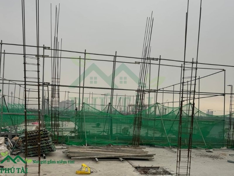 Sử dụng lưới chống rơi tại nơi có nguy cơ ngã cao