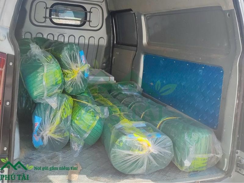 Giao hàng lưới lan che nắng tới khách hàng tại TPHCM và các tỉnh lân cận