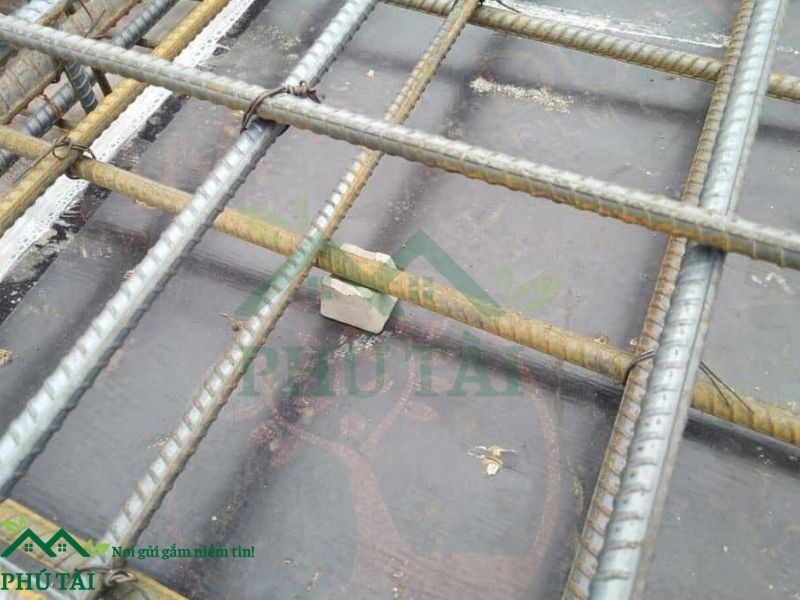 Con Kê Bê Tông Cho Thép Sàn Lớp Dưới - Phú Tài Con kê bê tông cho thép lớp dưới sàn giá rẻ tại Phú Tài