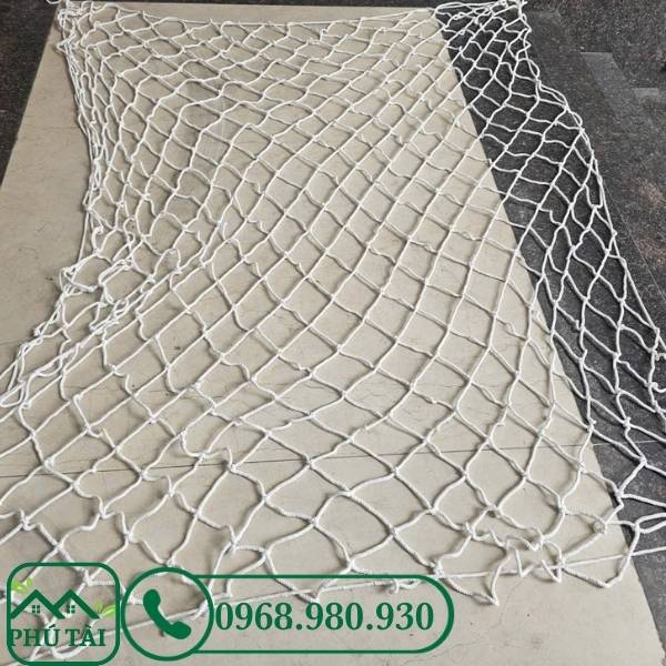 Lưới chắn cửa container giá sỉ lẻ số lượng lớn tại Phú Tài